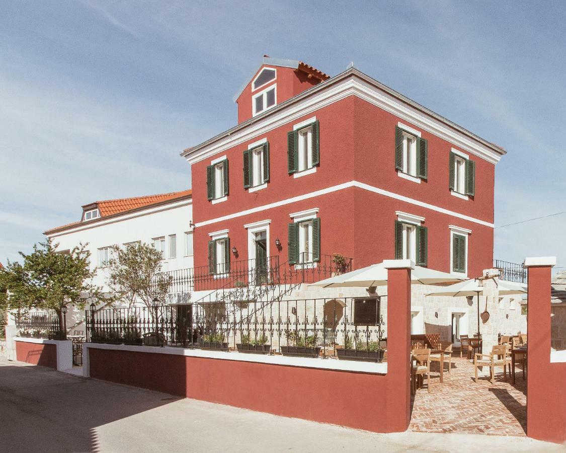 Bed&Breakfast Murterski Dvori Luaran gambar